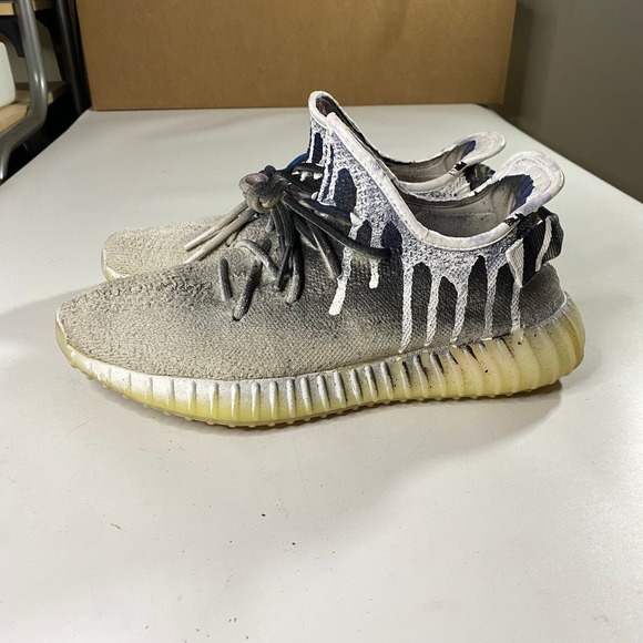 Adidas Yeezy Boost 350 Shoes Sneakers Men\'s 10 Custom Spray Paint Streetwear main image 5